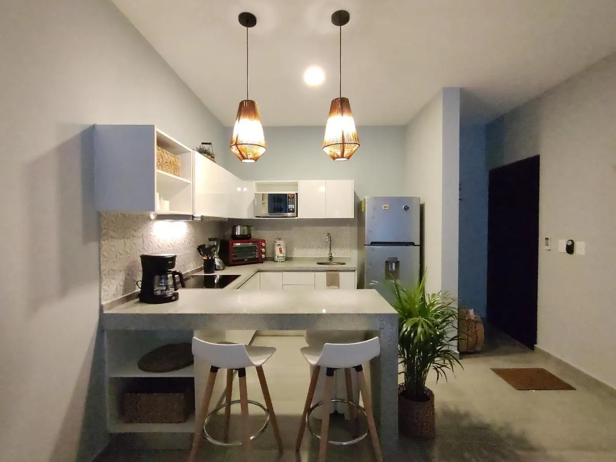 신데 델 카르멘 Amaite Living 아파트 0*, 신데 델 카르멘